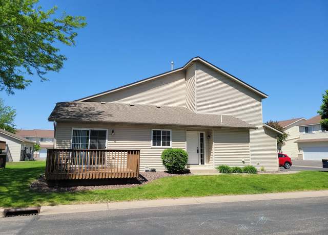 Property at 44 Willow Way, Farmington, MN 55024, 3 beds, 2 baths