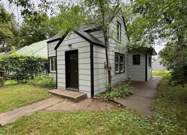 Property at 128 27th Ave N, Saint Cloud, MN 56303, 3 beds, 1 bath