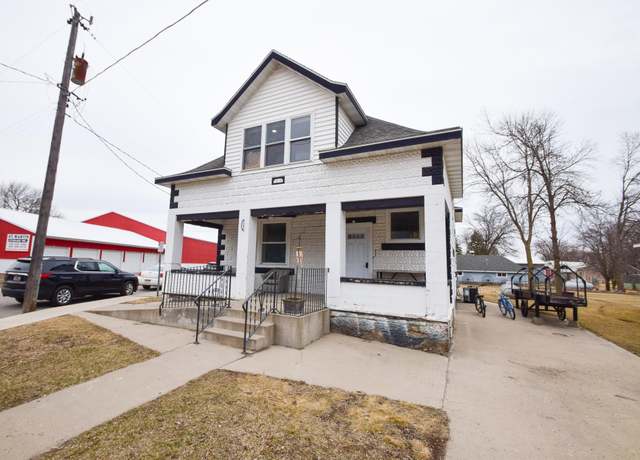Property at 185 West St, Saint Martin, MN 56376, 3 beds, 2 baths