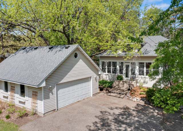 Property at 4610 Golden Valley Rd, Golden Valley, MN 55422, 3 beds, 3 baths