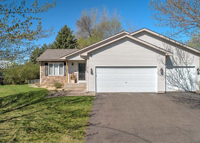 Property at 715 Village Green Ln, Mora, MN 55051, 4 beds, 3 baths