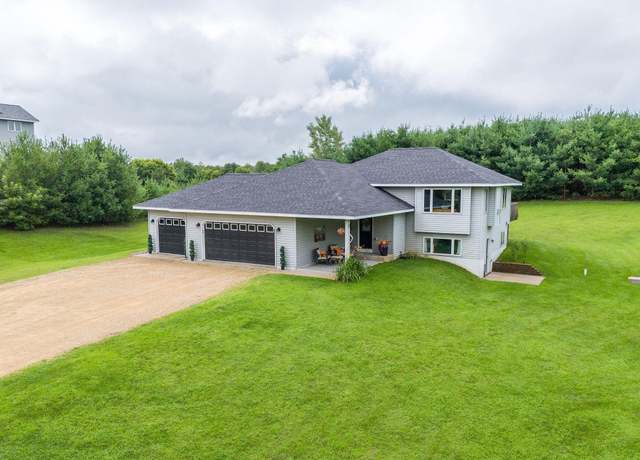 Property at 993 70th Ave, Warren Twp, WI 54023, 4 beds, 2 baths