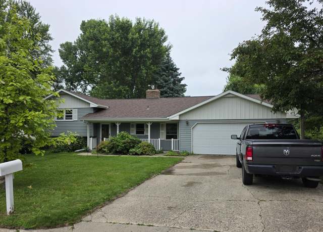 Property at 829 Church St, Saint Peter, MN 56082, 4 beds, 2 baths