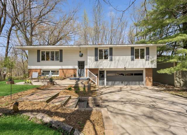 Property at 361 Maple St, Mahtomedi, MN 55115, 4 beds, 2 baths