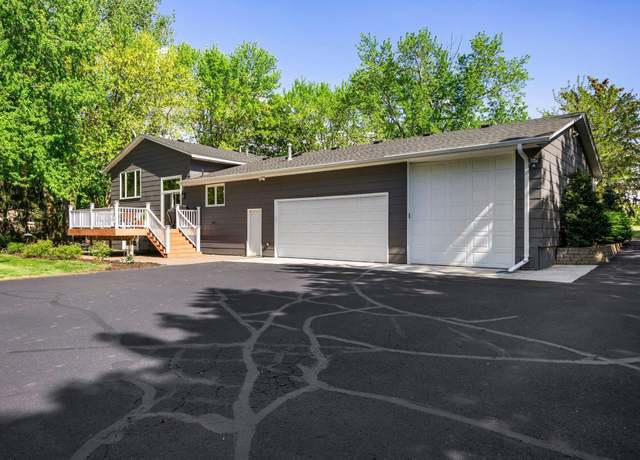 Property at 10798 River Rd NE, Hanover, MN 55341, 5 beds, 2 baths