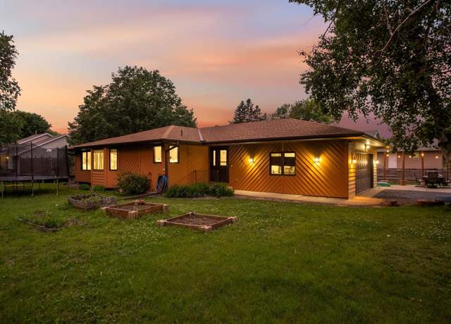 Property at 5511 Fisher St, White Bear Twp, MN 55110, 3 beds, 2 baths