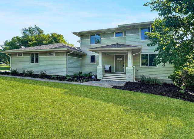 Property at 753 Regal Rdg, Hudson, WI 54016, 4 beds, 4 baths