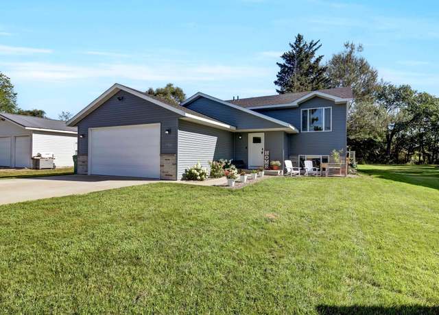 Property at 7710 Church St, Clear Lake, MN 55319, 3 beds, 2 baths