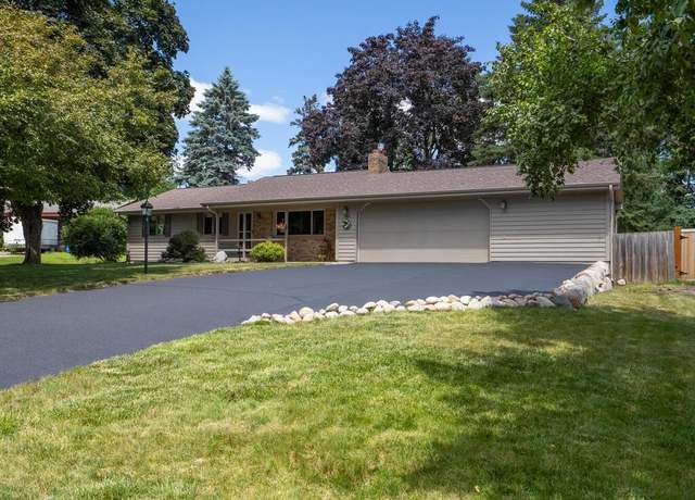 Property at 1944 9th St NW, New Brighton, MN 55112, 4 beds, 2 baths