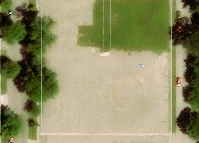 Property at 310 Eureka Ave, Montevideo, MN 56265