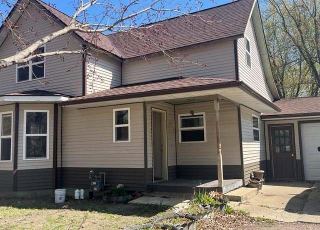 Property at 718 9th St N, Mountain Lake, MN 56159, 3 beds, 2 baths