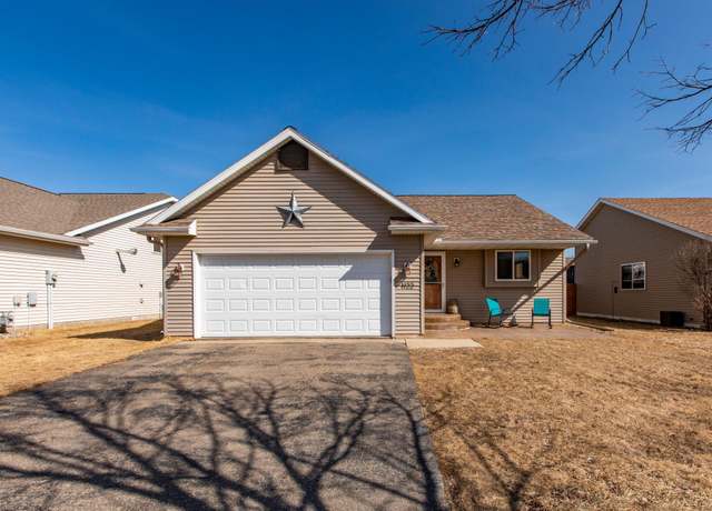 Property at 1122 Peregrine Dr SE, Rochester, MN 55904, 3 beds, 2 baths