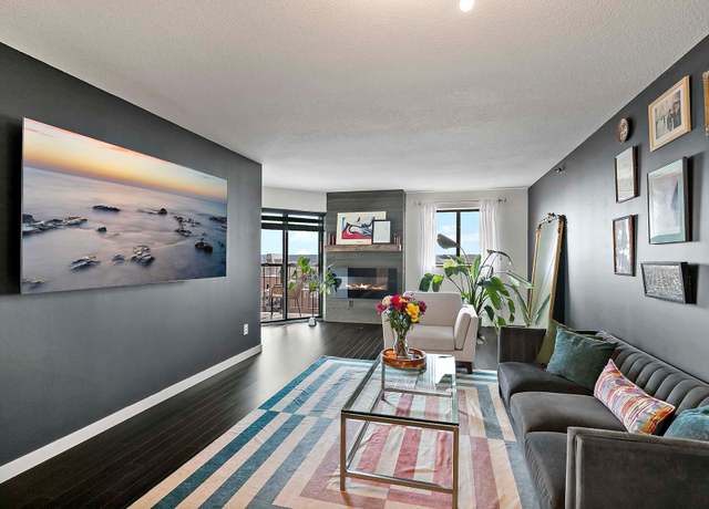 Property at 78 10th St E #2004, Saint Paul, MN 55101, 2 beds, 2 baths