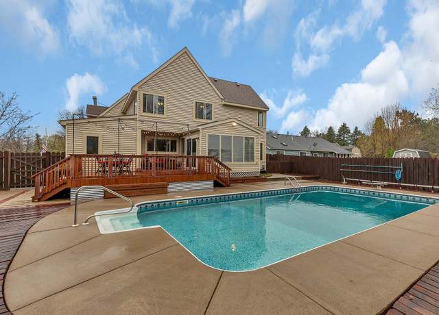 Property at 1201 118th Ave NW, Coon Rapids, MN 55448, 4 beds, 3 baths