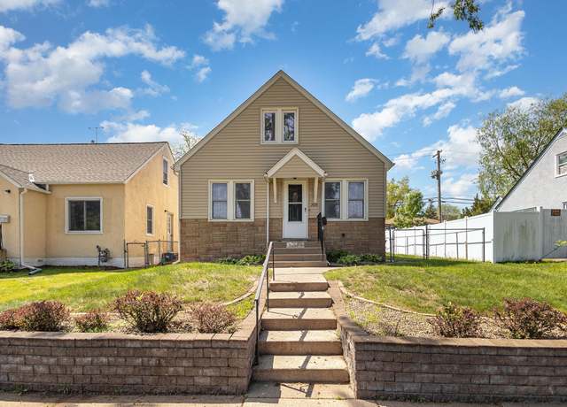 Property at 2028 3rd St E, Saint Paul, MN 55119, 3 beds, 1 bath