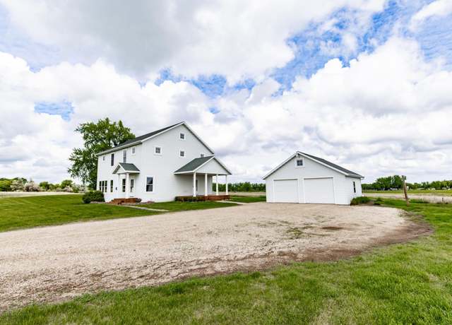 Property at 16305 57th St SE, Kindred, ND 58051, 3 beds, 3 baths
