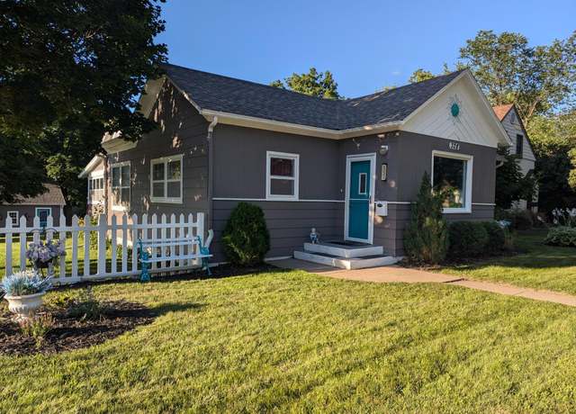 Property at 328 W Alcott Ave, Fergus Falls, MN 56537, 3 beds, 2 baths