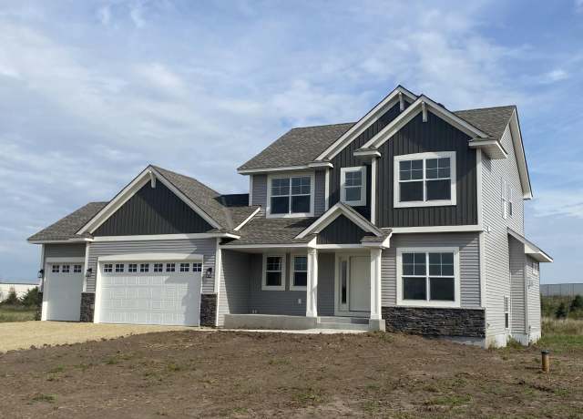 Property at 664 Edna Dr, Hudson, WI 54016, 3 beds, 3 baths