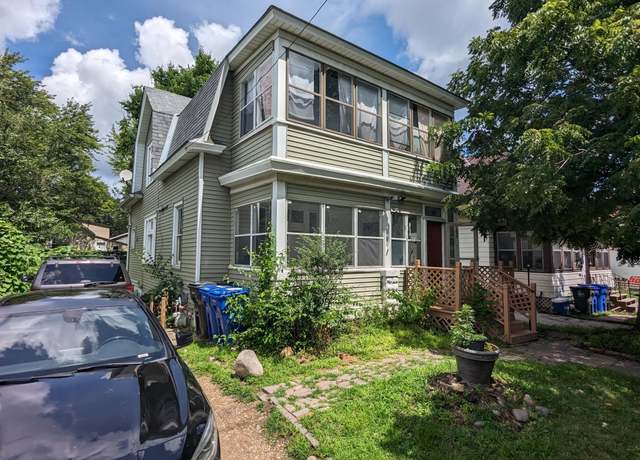 Property at 283 Front Ave, Saint Paul, MN 55117, 3 beds, 2 baths