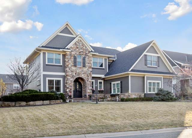 Property at 588 Woodland Dr, Mahtomedi, MN 55115, 6 beds, 7 baths