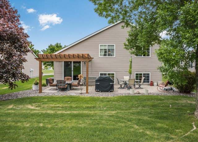 Property at 11419 17th St NE, Saint Michael, MN 55376, 4 beds, 3 baths