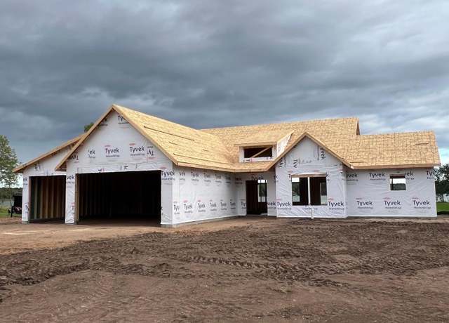 Property at 1625 Lake Ave, Luck, WI 54853, 3 beds, 3 baths