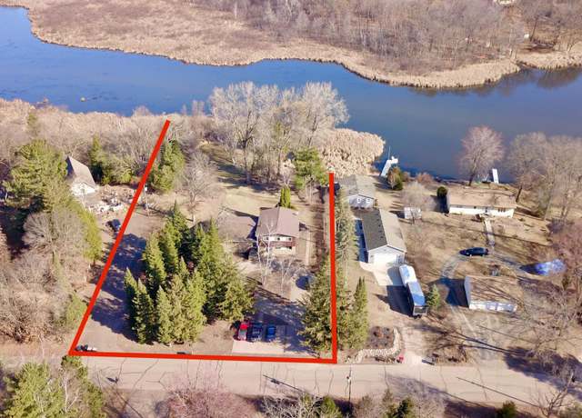 Property at 6933 232nd Ave NE, Linwood Twp, MN 55079, 4 beds, 3 baths