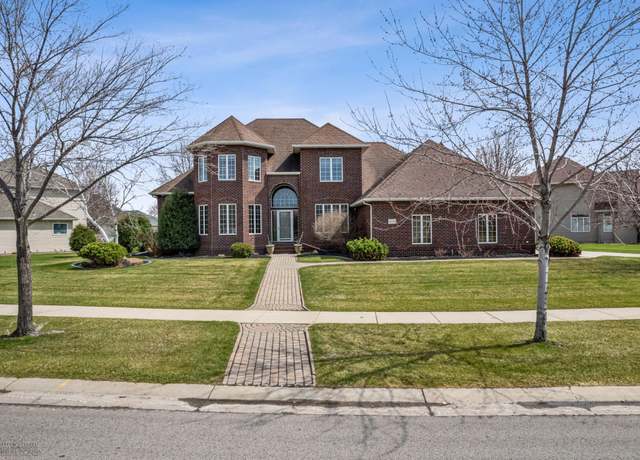 Property at 4226 Timberline Dr S, Fargo, ND 58104, 6 beds, 4 baths