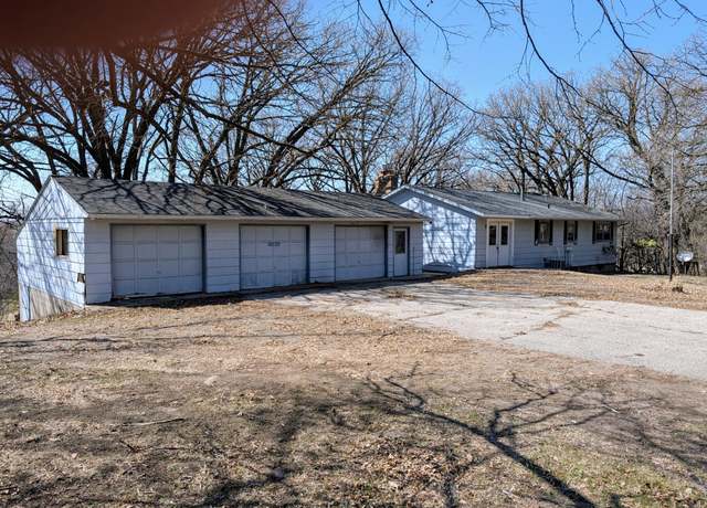 Property at 1433 Ridgeview Dr, Montevideo, MN 56265, 4 beds, 2 baths