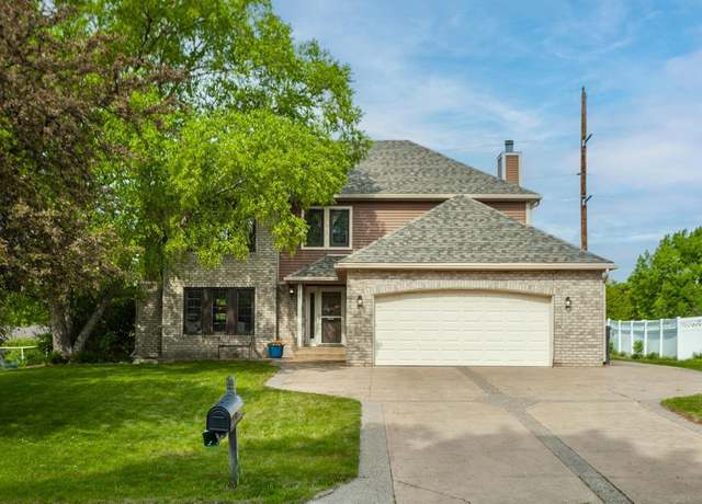 Property at 4705 Minnesota Ln N, Plymouth, MN 55446, 4 beds, 3 baths