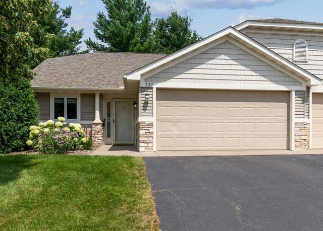 Property at 537 Williamsburg Pl, New Richmond, WI 54017, 2 beds, 2 baths