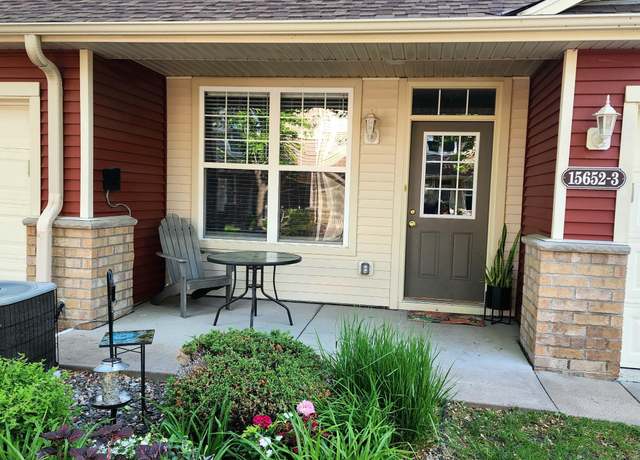 Property at 15652 Emerald Dr N #3, Hugo, MN 55038, 2 beds, 2 baths