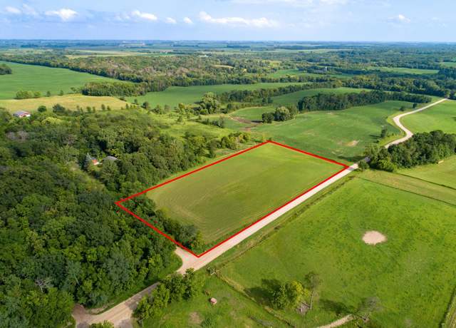 Property at --- Xxxx Davis Ave, Faribault, MN 55021