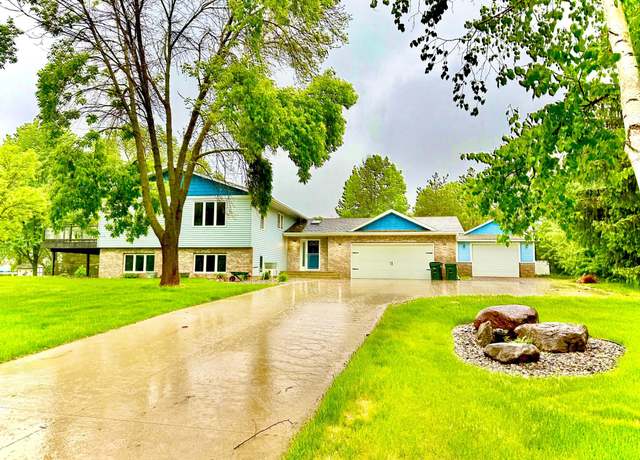 Property at 470 Pleasant Crest Cir, Annandale, MN 55302, 4 beds, 3 baths