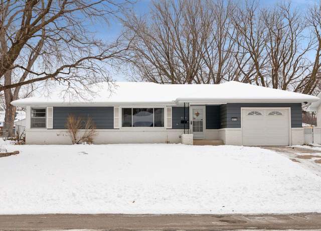 Property at 4014 Maryland Ave N, New Hope, MN 55427, 3 beds, 2 baths