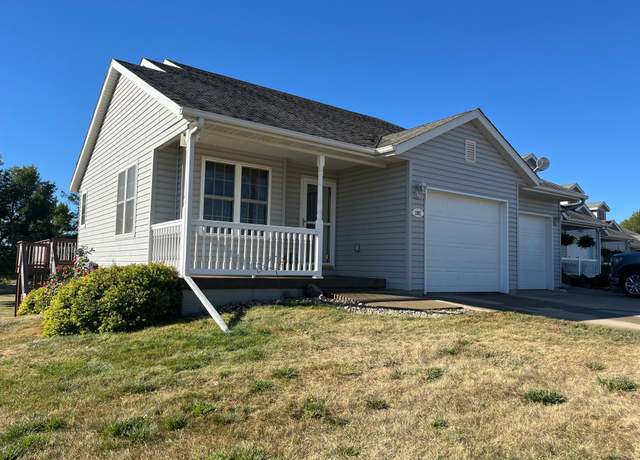 Property at 101 Kelsey Ln, Slayton, MN 56172, 2 beds, 3 baths