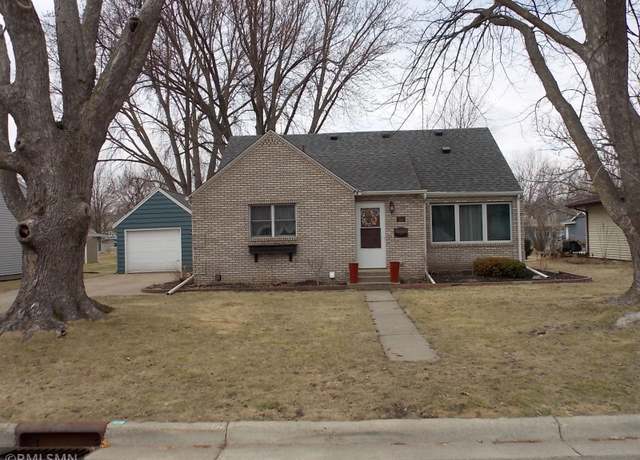 Property at 820 Elm St NE, Hutchinson, MN 55350, 3 beds, 2 baths