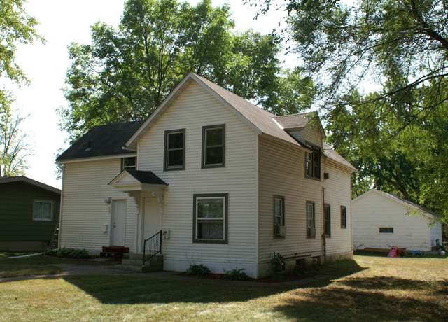 Property at 242 N 4th St, New Richmond, WI 54017, 5 beds, 2 baths