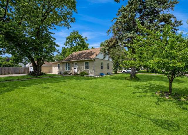 Property at 5801 Oregon Ave N, Crystal, MN 55428, 4 beds, 3 baths