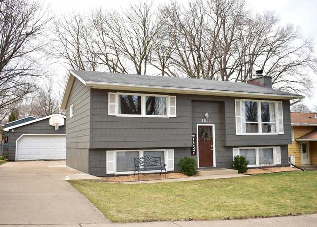 Property at 3811 14th Ave NW, Rochester, MN 55901, 3 beds, 2 baths