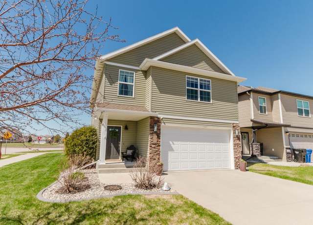 Property at 5595 Tuscan Ct S, Fargo, ND 58104, 3 beds, 3 baths