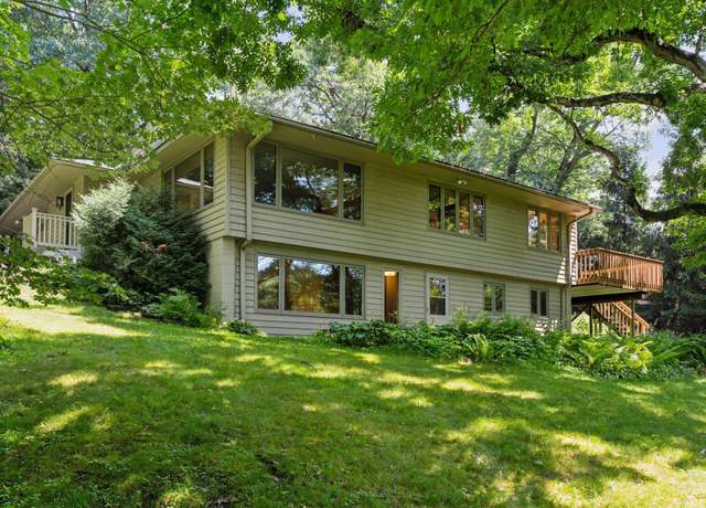 Property at 102 W Kraft Rd, West Saint Paul, MN 55118, 3 beds, 2 baths