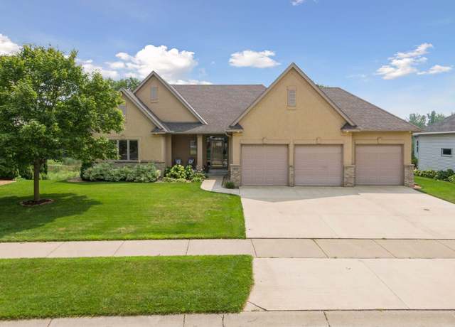 Property at 18633 68th Pl N, Maple Grove, MN 55311, 4 beds, 3 baths