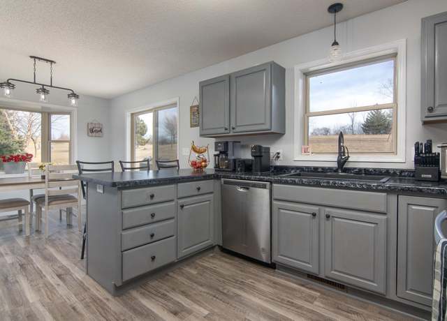 Property at 738 220th St, Osceola, WI 54020, 4 beds, 3 baths