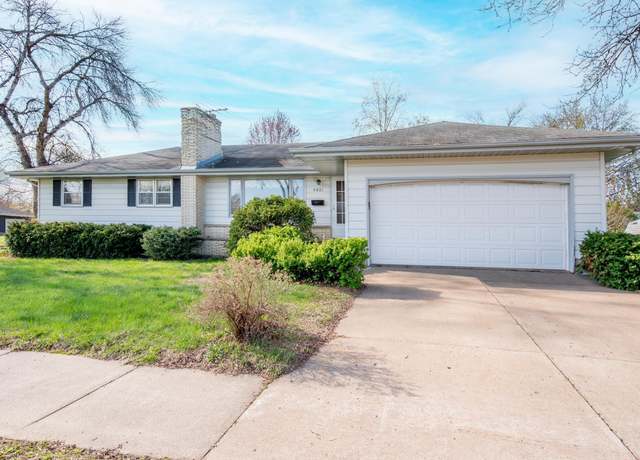 Property at 4001 72nd Ave N, Brooklyn Center, MN 55429, 3 beds, 1 bath