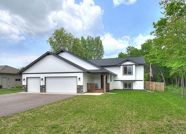 Property at 454 Roosevelt Dr, Dresser, WI 54009, 3 beds, 2 baths