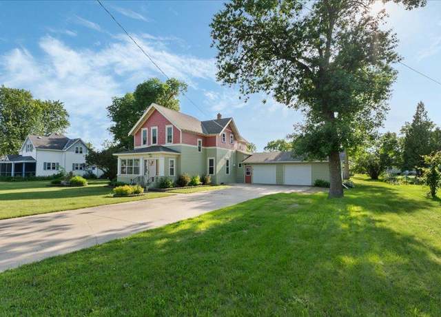 Property at 565 Washburn Ave, Belgrade, MN 56312, 3 beds, 2 baths
