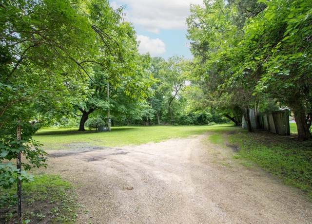 Property at 101 Peterson Dr, North Mankato, MN 56001