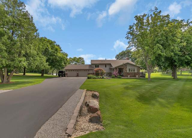 Property at 1506 Jackson Ave NE, Saint Michael, MN 55376, 3 beds, 3 baths