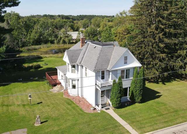 Property at 14811 Oakhill Rd N, Scandia, MN 55073, 4 beds, 1 bath